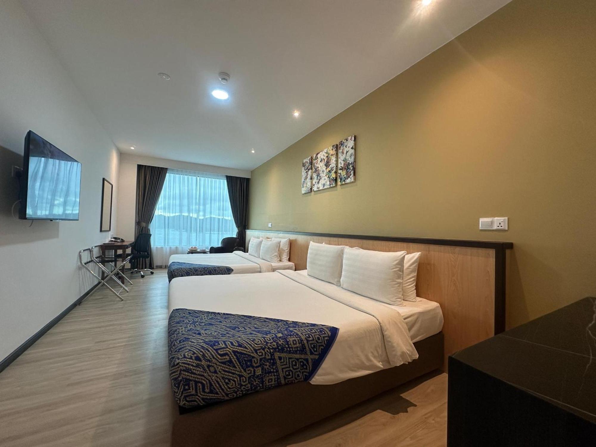 Hotel 7 Suria Kota Kinabalu Extérieur photo